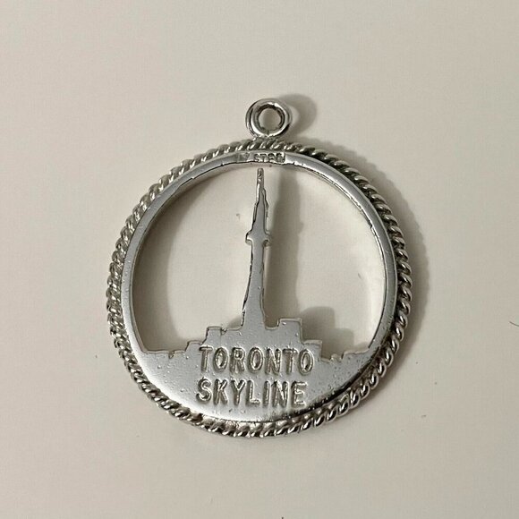 Vintage Sterling Silver Toronto Canada Skyline Pendant Charm No Loop - Picture 9 of 16